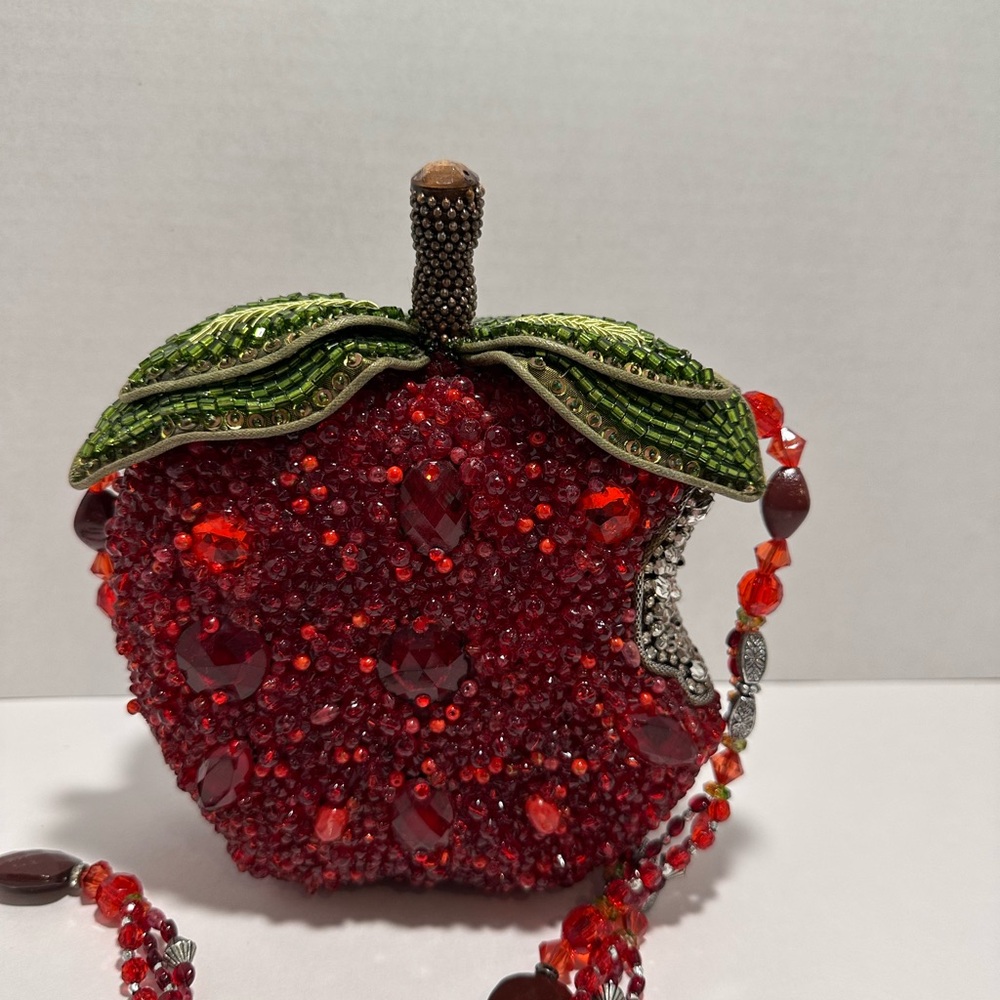 Mary Frances First Bite Red and Green Apple Clutch - Picture 5 of 7